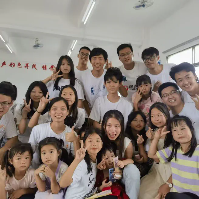 “Heart-to-Heart” Lianpin Teaching Program